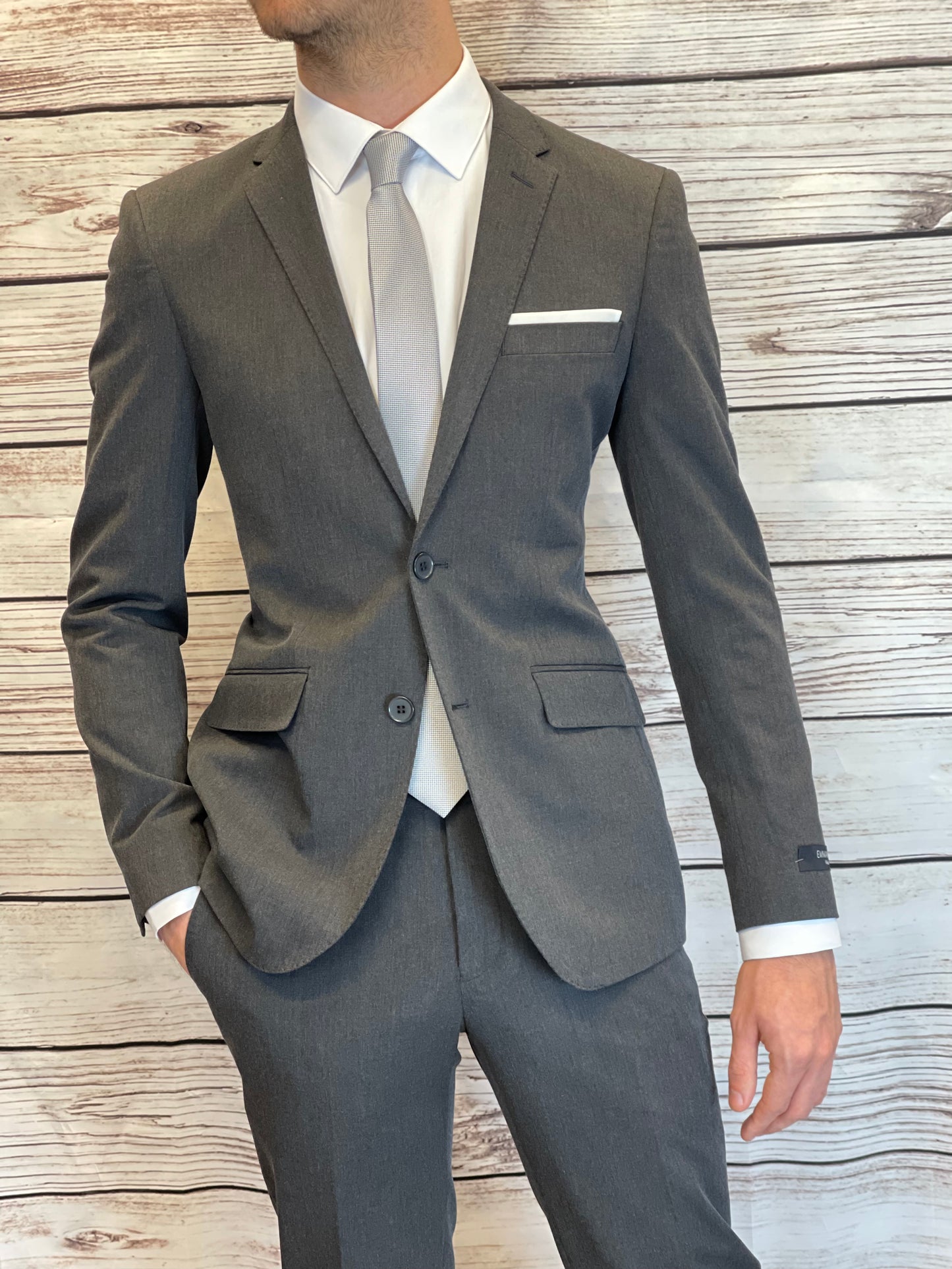 Suit EM Charcoal
